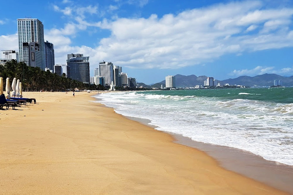 «Белавиа» запускает регулярные рейсы в Нячанг. Дорого Авиакомпания Белавиа